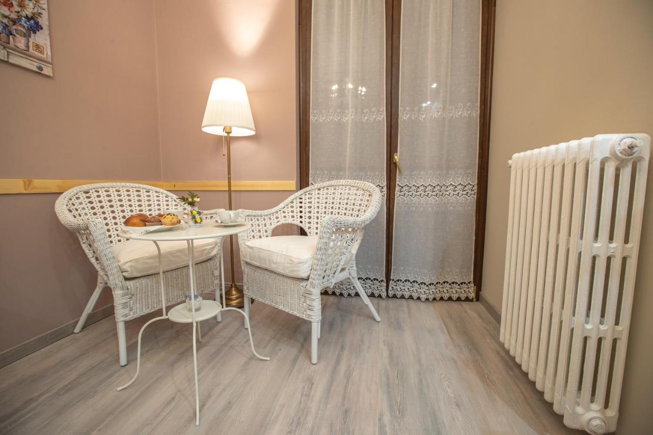 Domus Mariae B&B Assisi Exterior foto