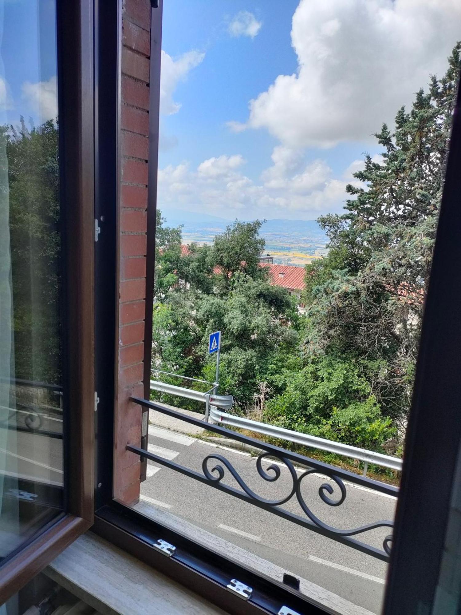 Domus Mariae B&B Assisi Exterior foto